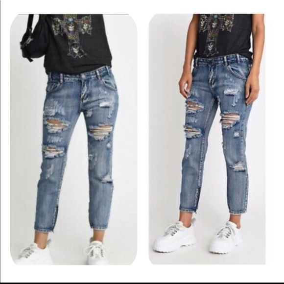Tobi Distressed Ankle Zip Boyfriend Jeans - Picture 1 of 11